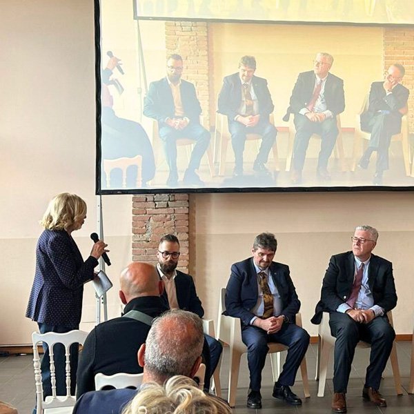 600x600_europeo_democratico_01